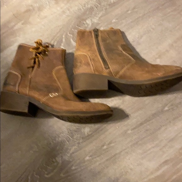 Sperry brown distressed bootie - Picture 2 of 4